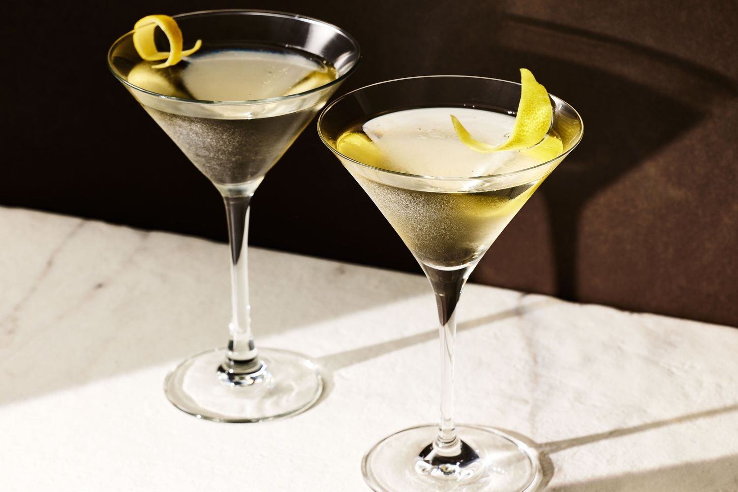 Kokteilis DRY MARTINI